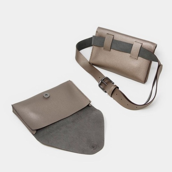 Envelope Fanny Pack *ONLY SILVER LEFT* - Picture 3 of 8